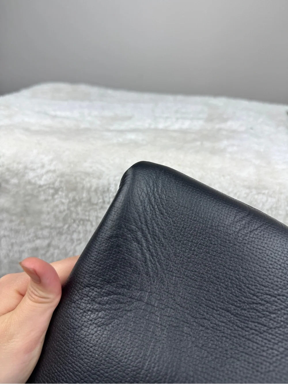 Burberry Banner Medium Black sea and Green Leather Tote Bag